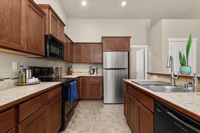 3310S S Lloyd Ln, Spokane, WA 99223 - photo 10