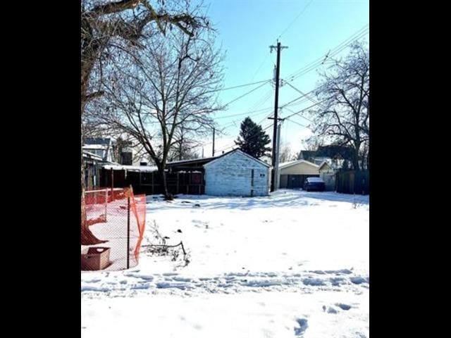 1518 N Adams St, Spokane, WA 99201 - photo 3