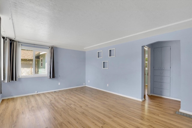1503 E Everett Ave, Spokane, WA 99207 - photo 4