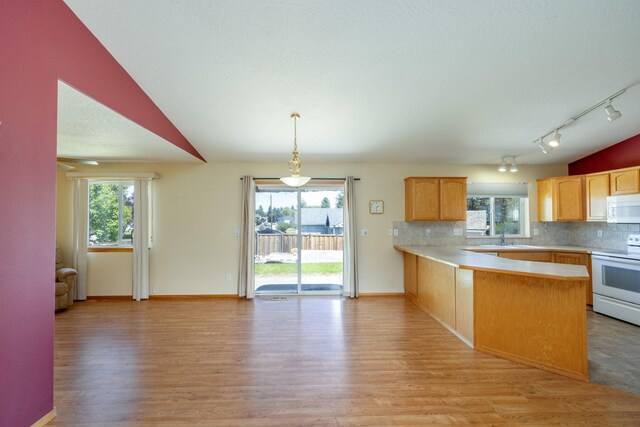 7422 N Magnolia St, Spokane, WA 99217 - photo 11