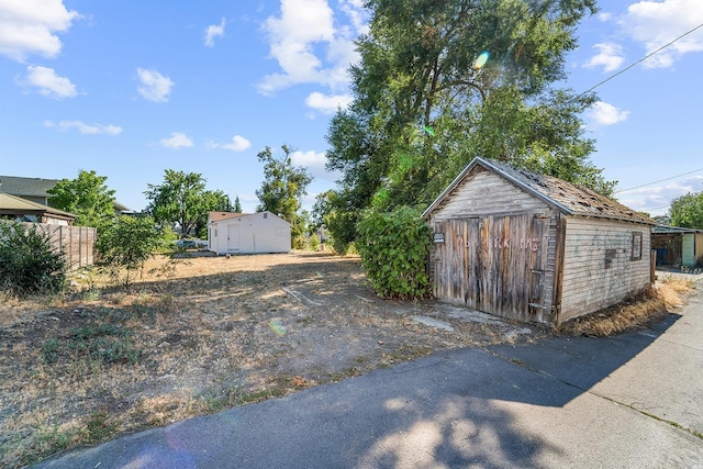 2217 E Sanson Ave, Spokane, WA 99207 - photo 17