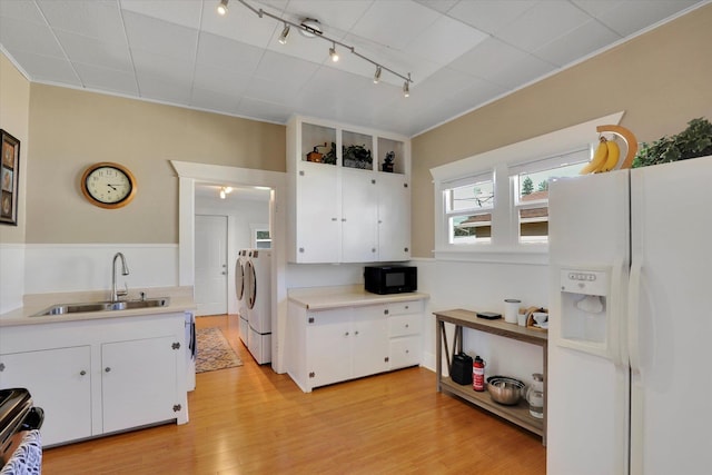 911 E Everett St, Spokane, WA 99207 - photo 11