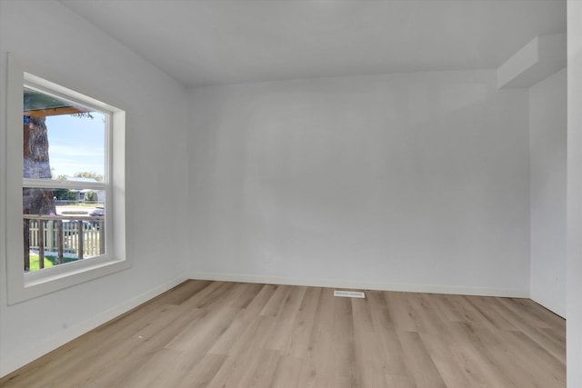 2811 N Lincoln St, Spokane, WA 99205 - photo 8