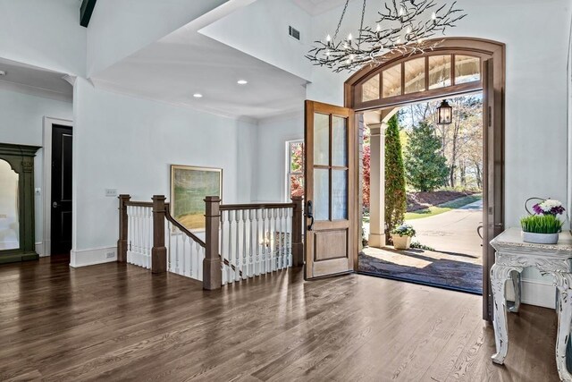 1611 Lighthouse Cir, Greensboro, GA 30642 - entryway featuring recessed lighting, an inviting chandelier, baseboards, visible vents, and wood finished floors