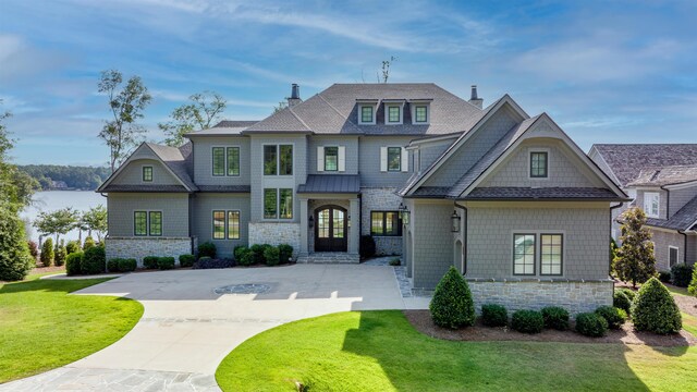 view of front of house with a front lawn