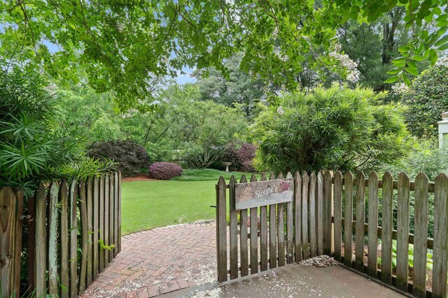 1033 Crawford St, Madison, GA 30650 - photo 62