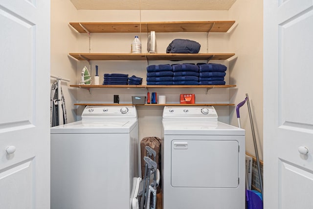 150 Possum Point Dr, Eatonton, GA 31024 - laundry room with separate washer and dryer