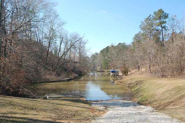 Listing photo 3 for 1480 Pullman Ln, Greensboro GA 30642