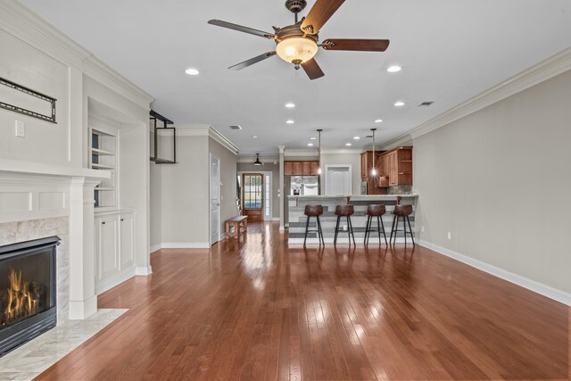 kitchen featuring tasteful backsplash and oven