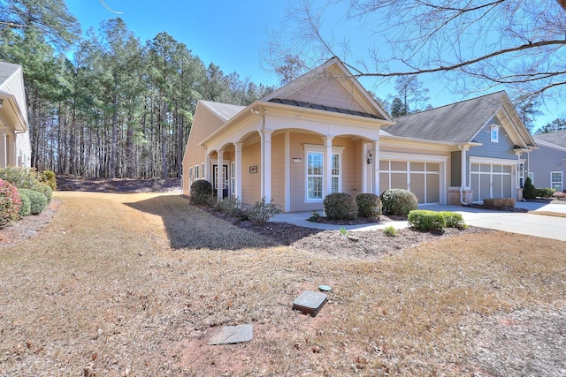 view of front of house with a garage