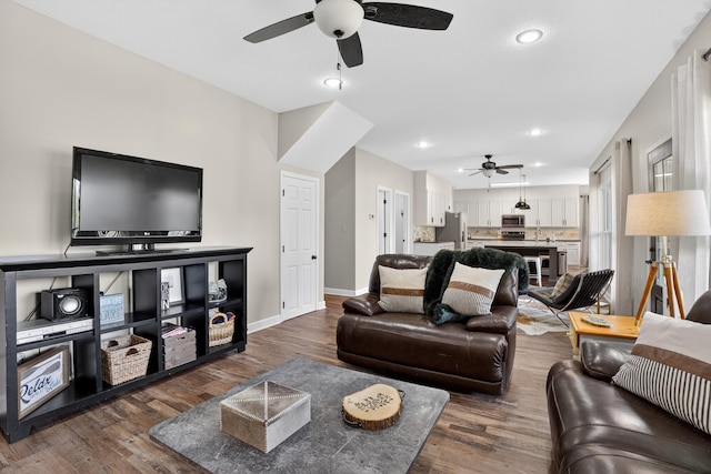1005 Dennis St, Eatonton, GA 31024 - living area featuring a ceiling fan, wood finished floors, and recessed lighting