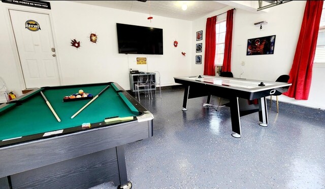 game room with pool table