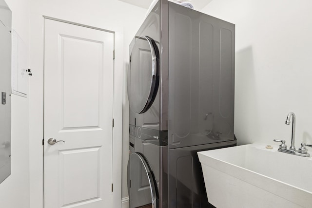 1010A Creekside, Greensboro, GA 30642 - laundry area with stacked washing machine and dryer