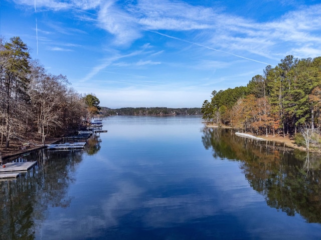 Listing photo 2 for 140-A Riv Lake Dr, Eatonton GA 31024