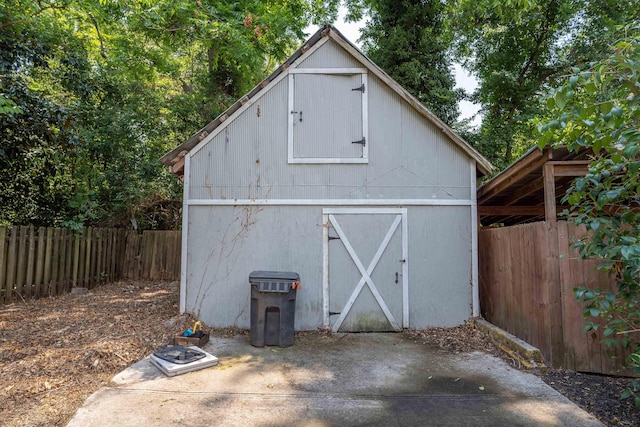 view of outbuilding