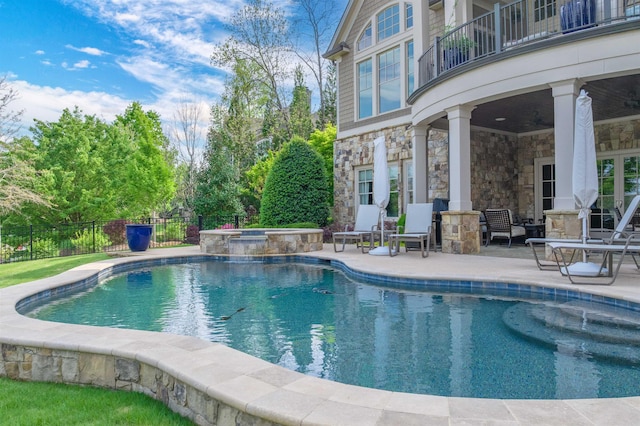 1071 Palmers Vw, Greensboro, GA 30642 - view of swimming pool featuring fence, a pool with connected hot tub, a patio area, and a ceiling fan