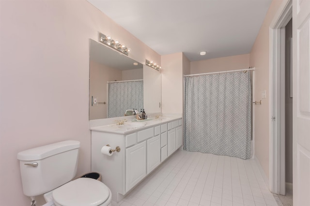 1040 Kimbrough Hill Ln, Greensboro, GA 30642 - full bath with toilet, double vanity, tile patterned floors, and curtained shower
