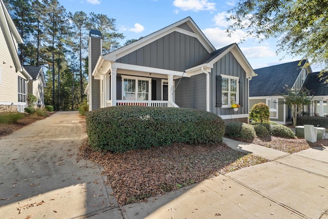 view of front of property with a porch