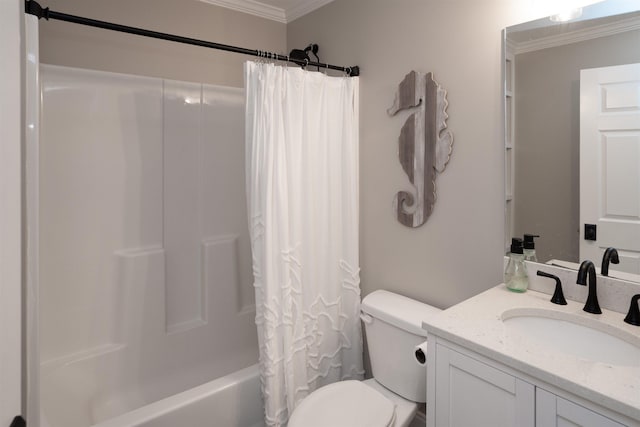 full bathroom featuring shower / tub combo with curtain, ornamental molding, toilet, and vanity