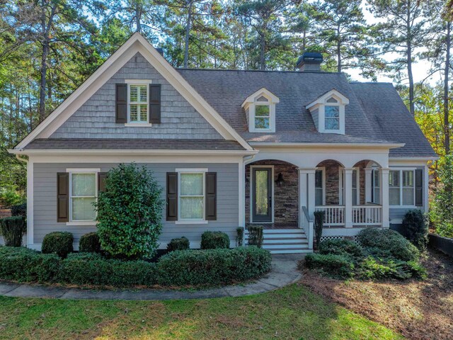 view of front of home featuring a porch