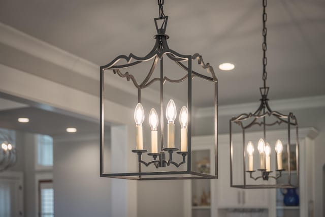 room details featuring recessed lighting