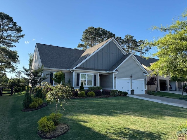 1041 Creekwood Cir, Madison, GA 30650 - view of front of property featuring board and batten siding, a front lawn, an attached garage, and driveway