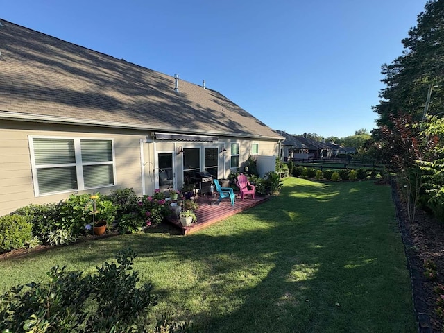 1041 Creekwood Cir, Madison, GA 30650 - view of yard with a deck