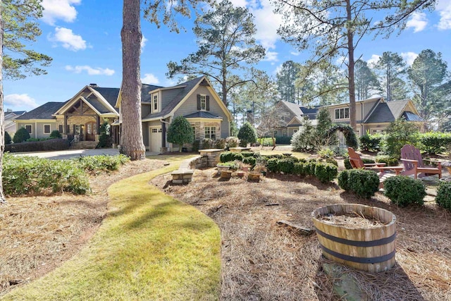 view of yard with a patio area