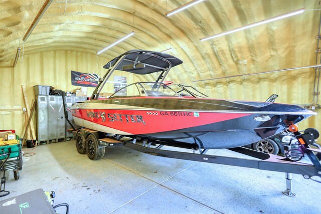 222 River Bend Dr, Eatonton, GA 31024 - view of garage