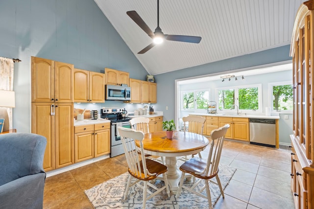1561 Indian Woods Dr, Greensboro, GA 30642 - photo 10