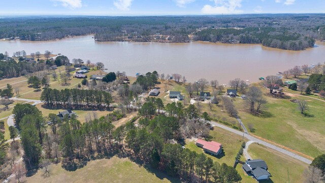 1040 Twin Rivers Rd, Greensboro, GA 30642