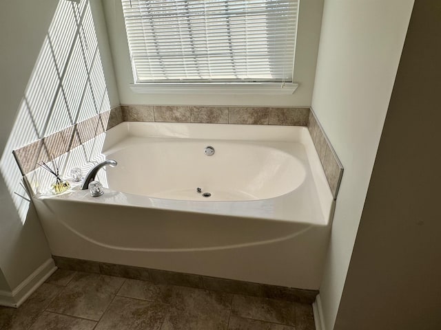 bathroom featuring a tub