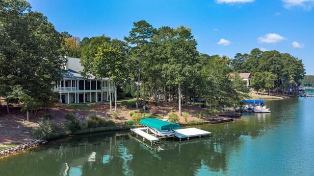 dock area featuring a water view