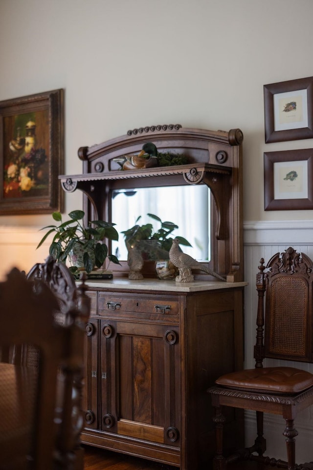 406 Madison Ave, Eatonton, GA 31024 - detailed view of a wainscoted wall