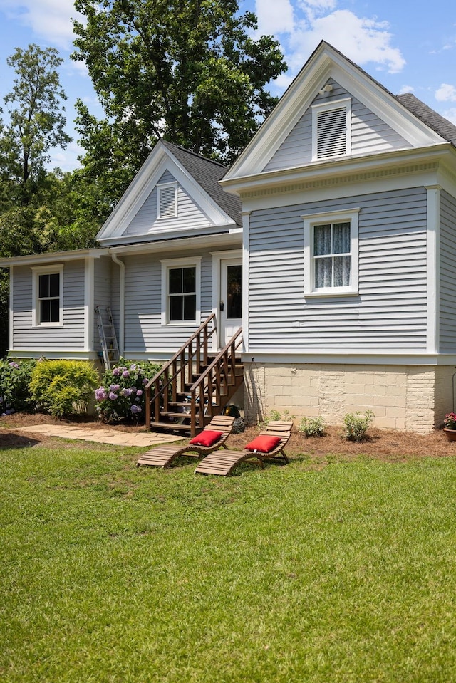 406 Madison Ave, Eatonton, GA 31024 - greek revival inspired property with a front yard