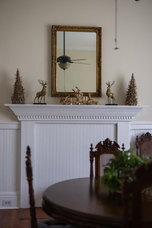 406 Madison Ave, Eatonton, GA 31024 - detailed view of wainscoting and a ceiling fan