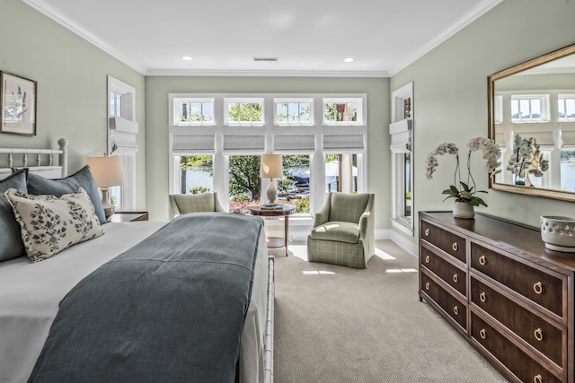 1140 Plantation Point Dr, Greensboro, GA 30642 - bedroom featuring crown molding, light colored carpet, recessed lighting, baseboards, and visible vents