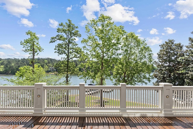 1140 Plantation Point Dr, Greensboro, GA 30642 - wooden terrace with a water view
