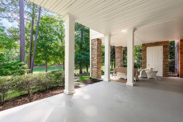 view of patio / terrace featuring covered porch