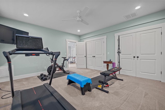 exercise room with recessed lighting, carpet floors, a ceiling fan, baseboards, and visible vents