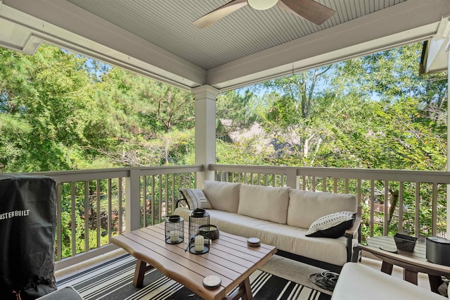 sunroom / solarium with ceiling fan