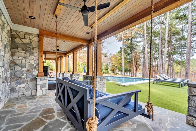 view of patio / terrace featuring ceiling fan and outdoor lounge area