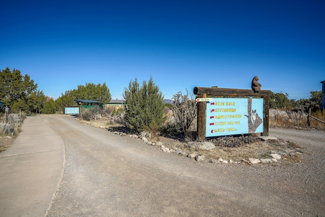 Listing photo 3 for 87 N Frontage Rd, Edgewood NM 87015