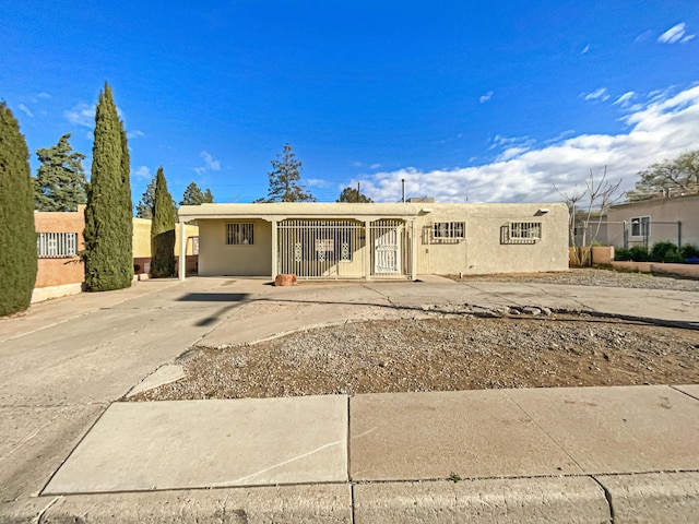 view of front of house