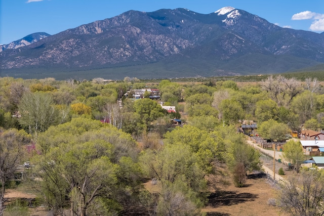 Listing photo 3 for 426 Gomez Ranch Rd, Taos NM 87571