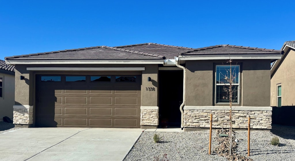 view of front of home featuring a garage