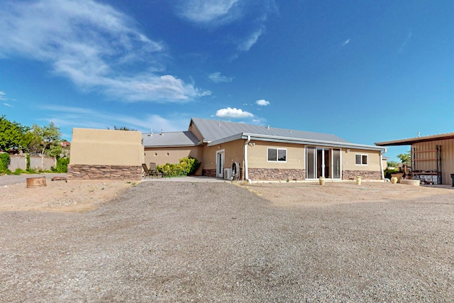 view of front of home featuring a patio area