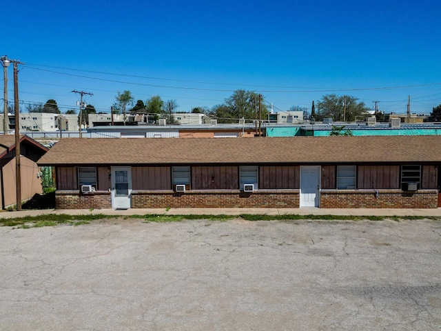 view of single story home