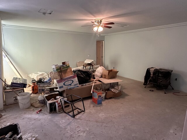 miscellaneous room featuring crown molding and ceiling fan