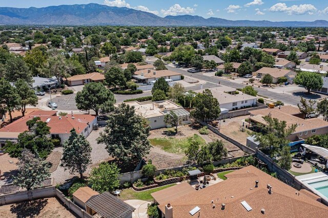 bird's eye view with a mountain view